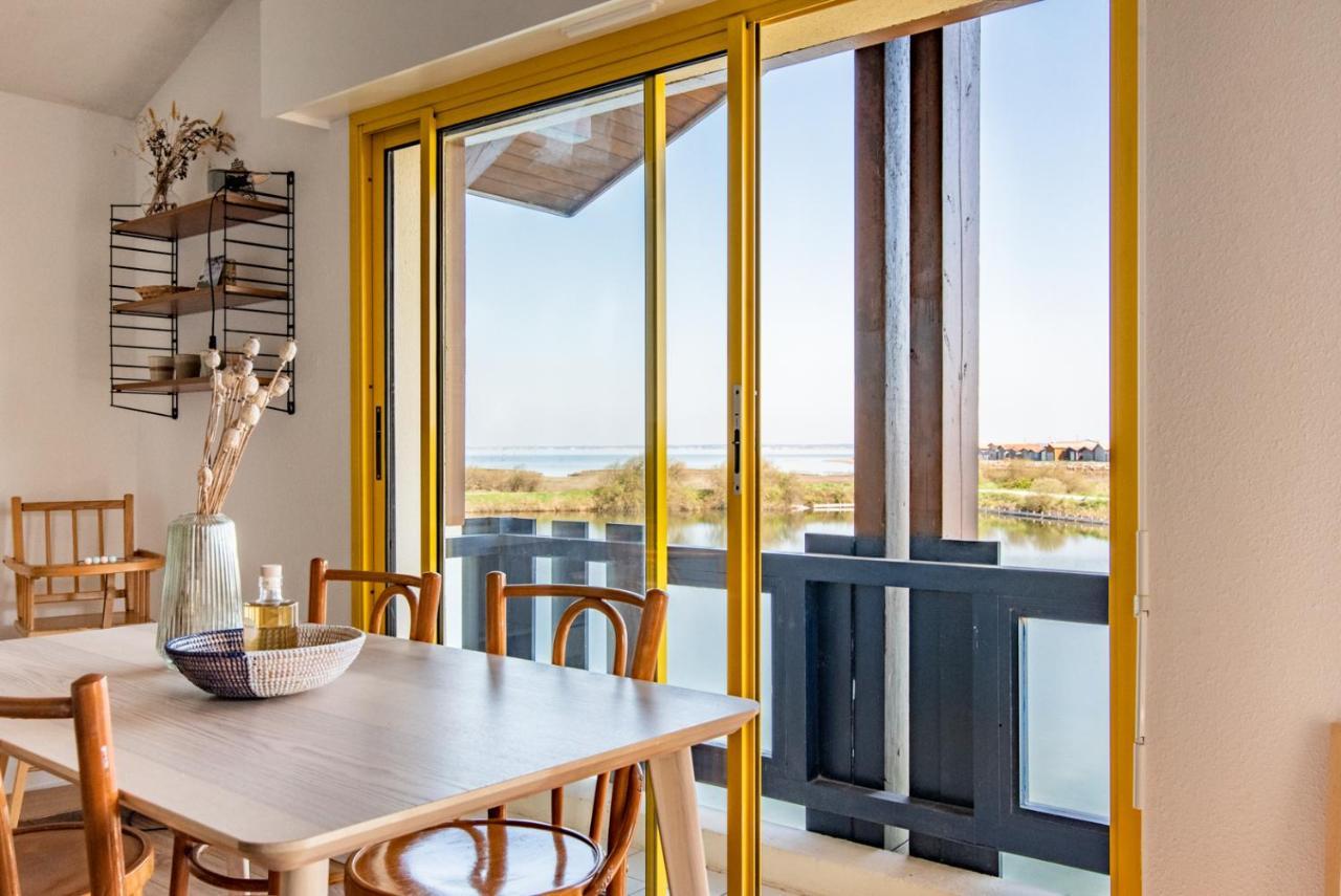 Appartement SUR PILOTIS☆ 4PERS ☆vue incroyable sur le bassin à Gujan-Mestras Extérieur photo
